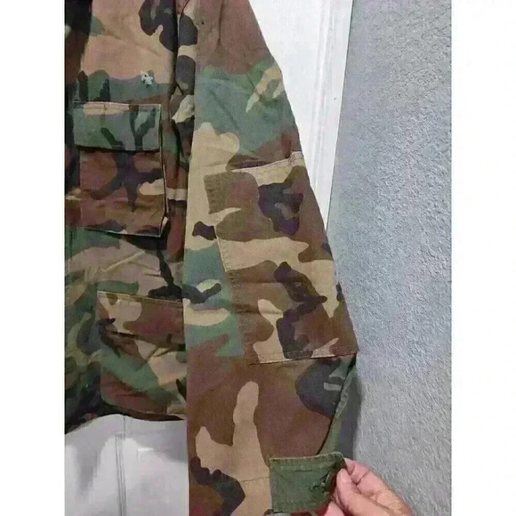 US Military Woodland Camo Cold Weather Top BDU Medium-Reg 8415-01-084-1647 - Picture 9 of 10